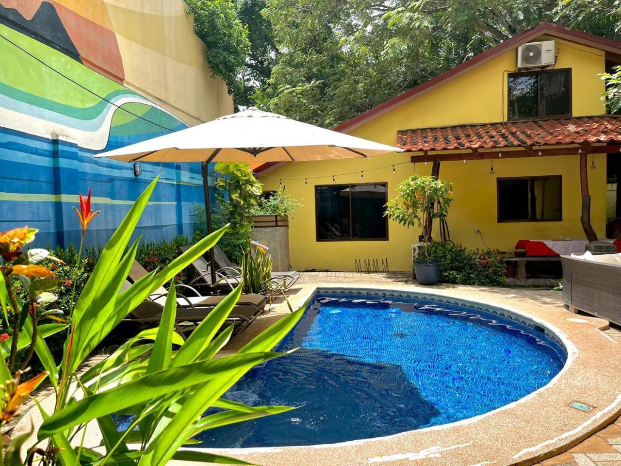 Tamarindo Backpackers Hostel Ngoại thất bức ảnh