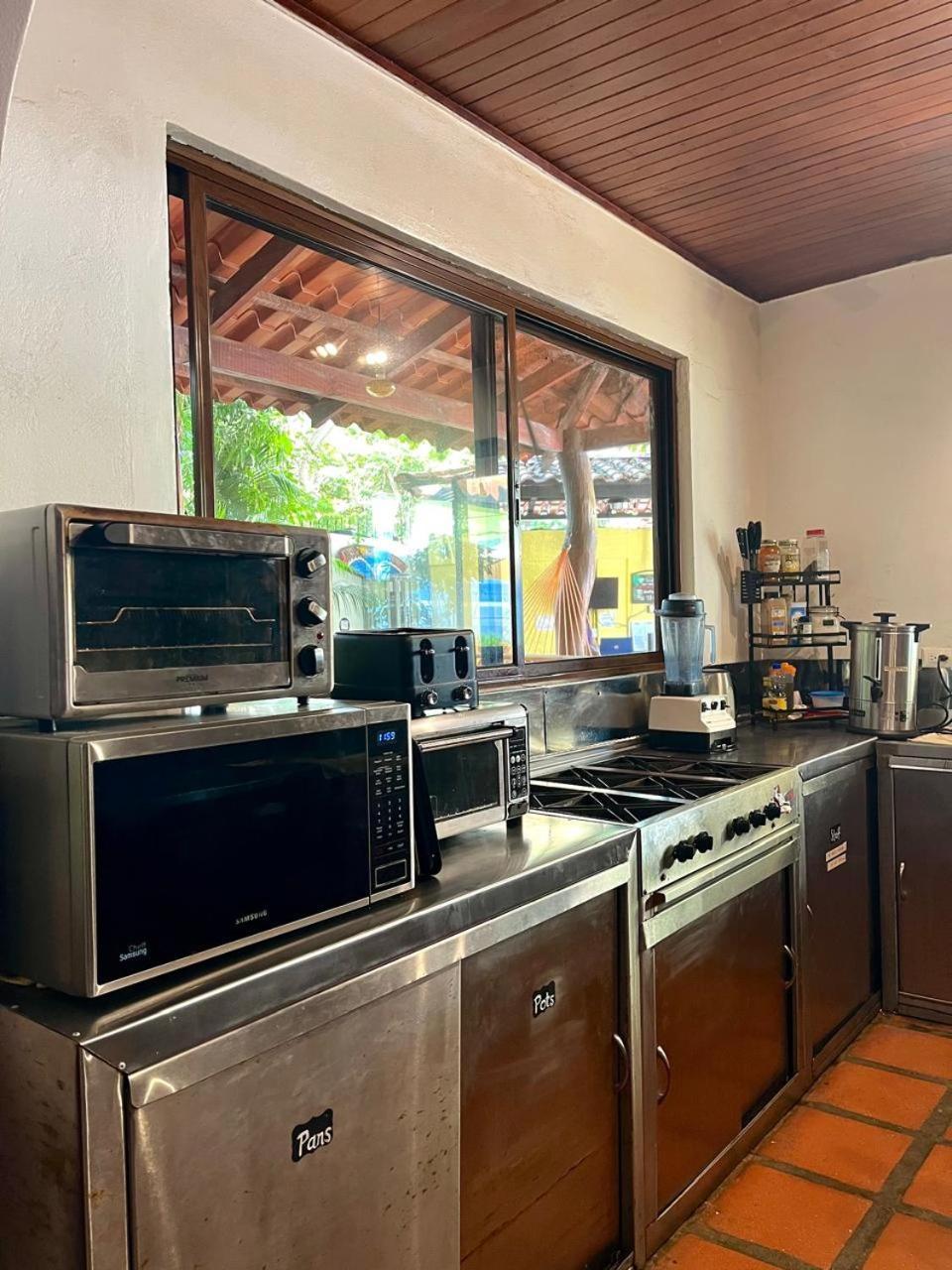Tamarindo Backpackers Hostel Ngoại thất bức ảnh