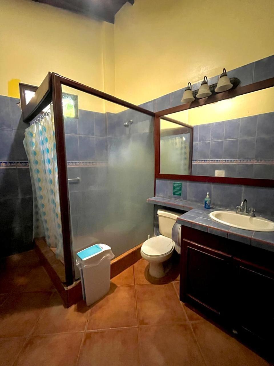 Tamarindo Backpackers Hostel Ngoại thất bức ảnh
